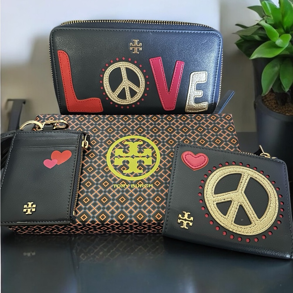 NWOT TORY BURCH 3 PIECE SET